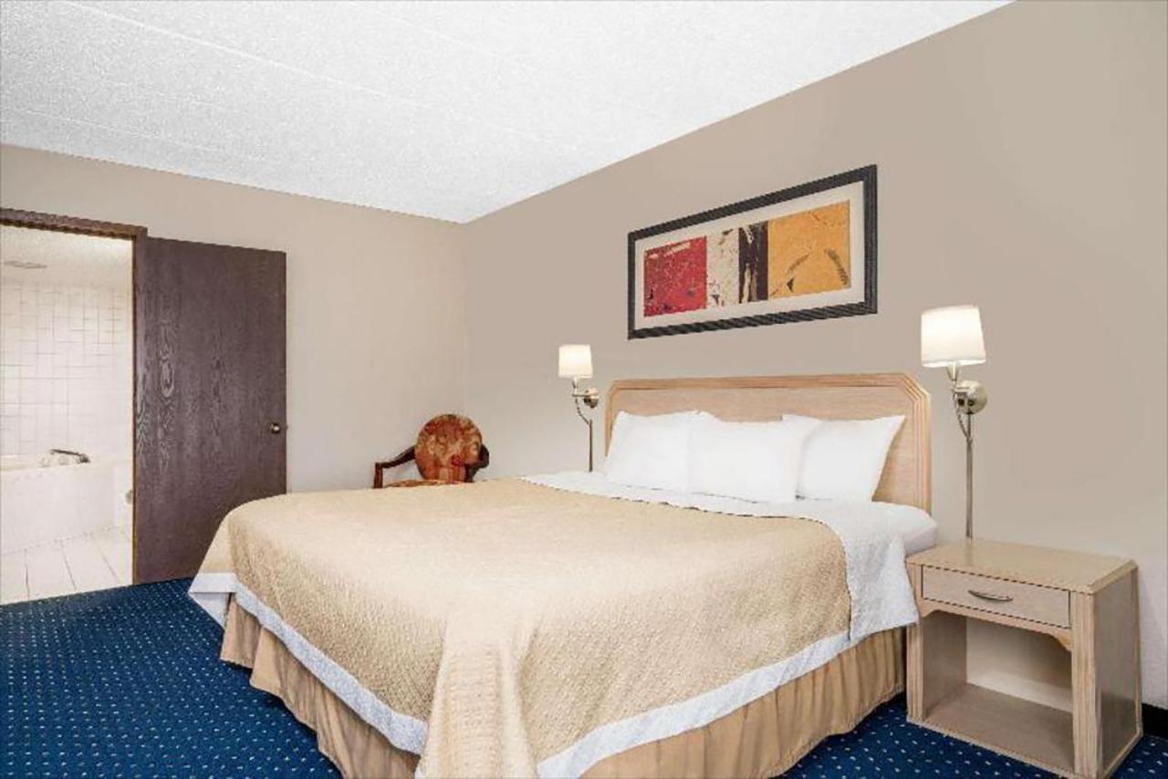 Days & Conference Center Hotel La Crosse